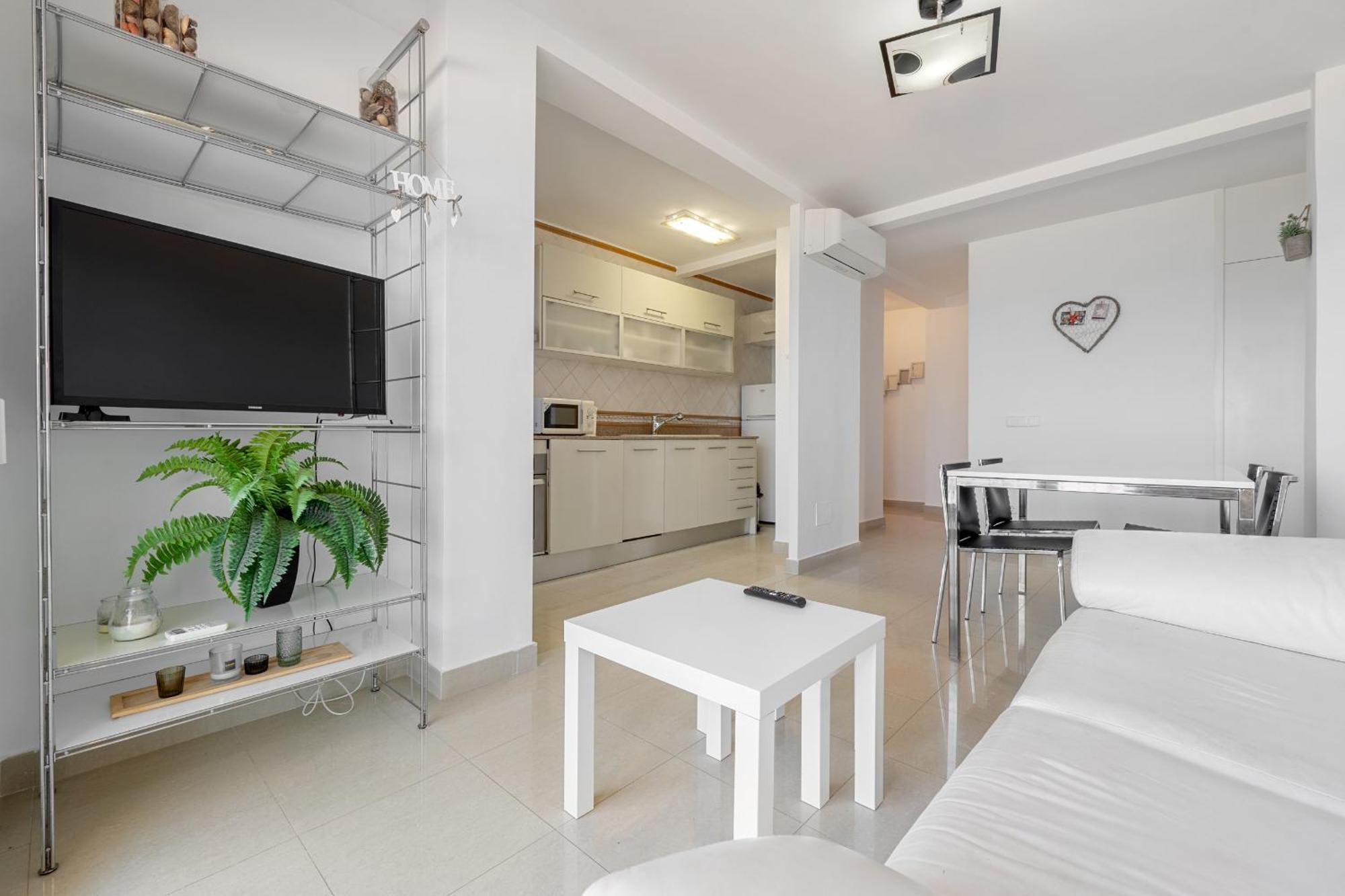 Hauzify I Apartament Cannes Platja d'Aro Exterior photo