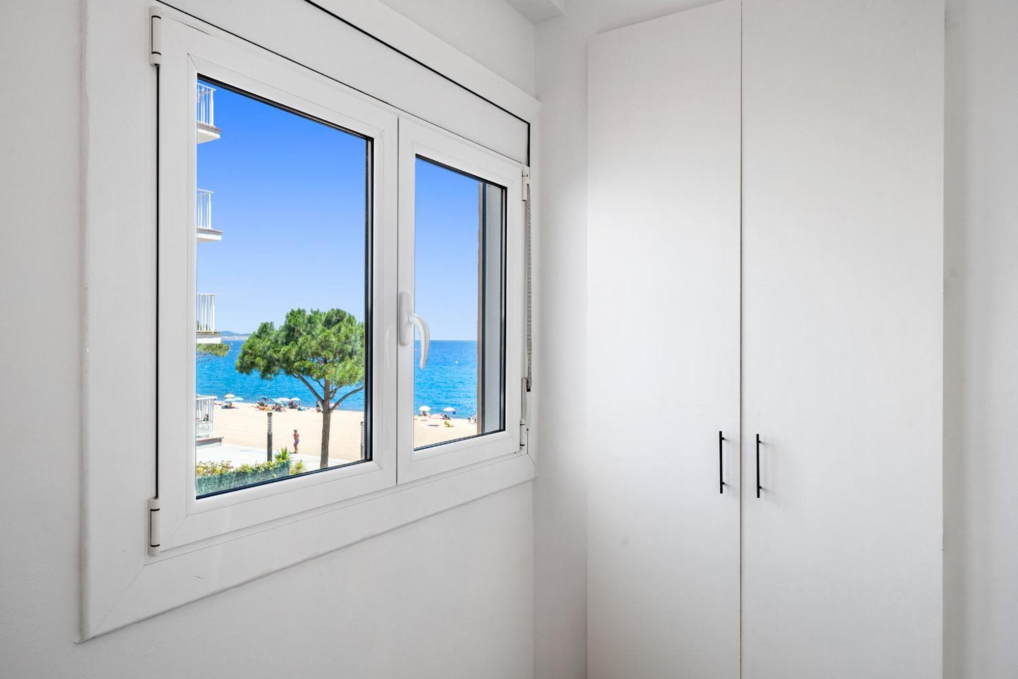 Hauzify I Apartament Cannes Platja d'Aro Exterior photo